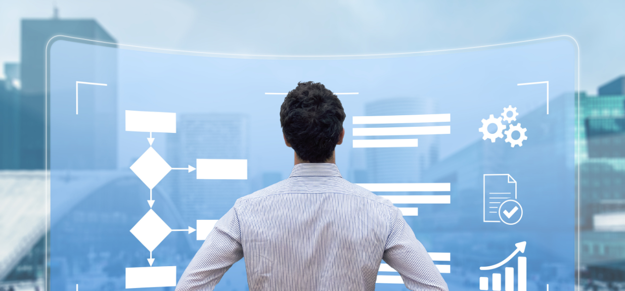 HR professional analyzing data sets on E-Hub platform for MNC